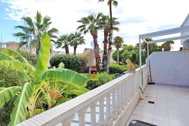 Adosado de 3 habitaciones en El Moncayo, Guardamar del Segura en venta con piscina - 289.990 € (Ref: 10174662)