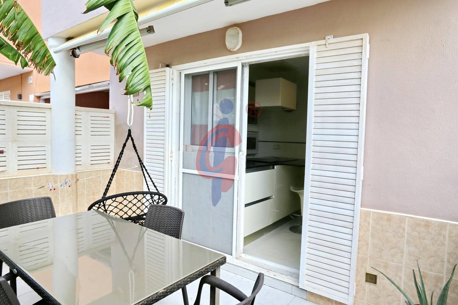 Adosado de 3 habitaciones en Guardamar del Segura en venta con piscina - 289.990 € (Ref: 10174662)