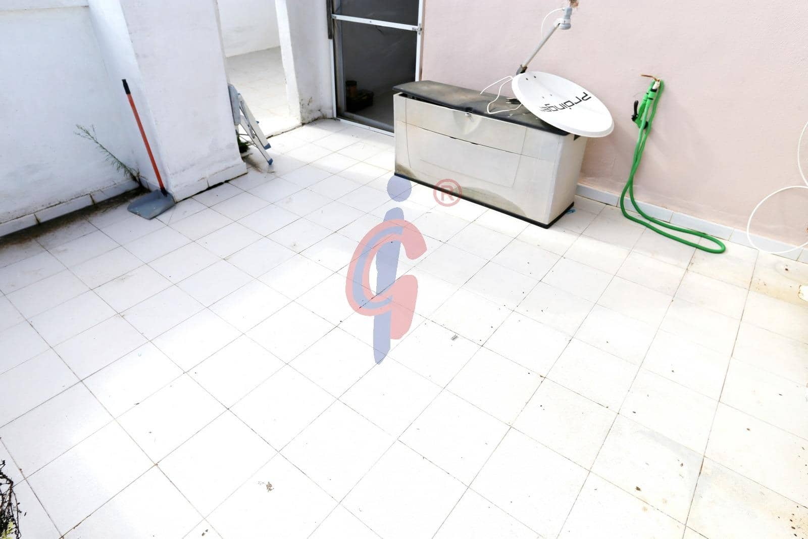 Adosado de 3 habitaciones en Guardamar del Segura en venta con piscina - 289.990 € (Ref: 10174662)
