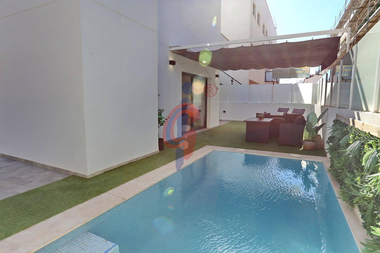 3 soveværelse Villa til salg i Guardamar del Segura med swimmingpool garage - € 470.000 (Ref: 10177316)