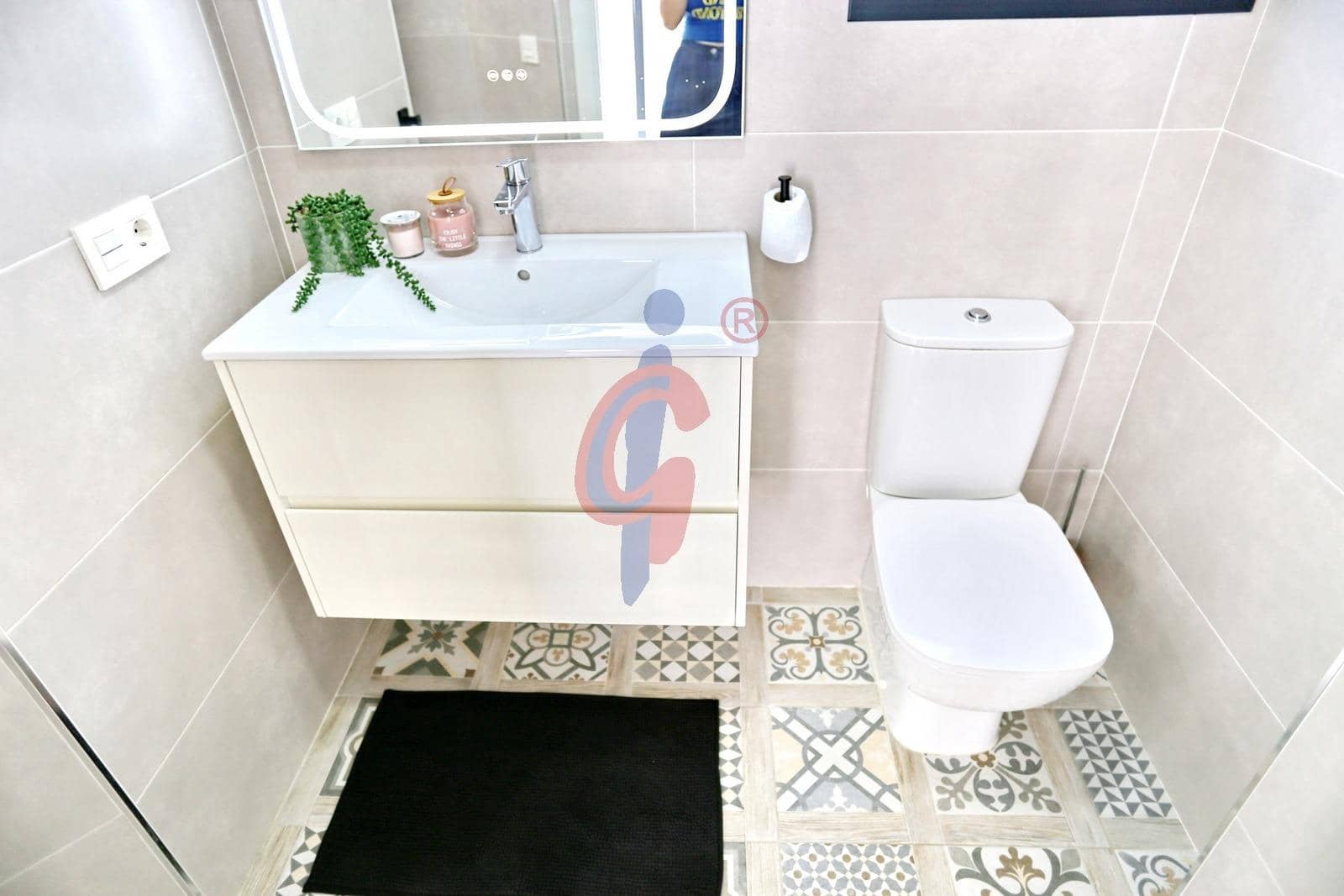 3 soveværelse Villa til salg i Guardamar del Segura med swimmingpool garage - € 470.000 (Ref: 10177316)