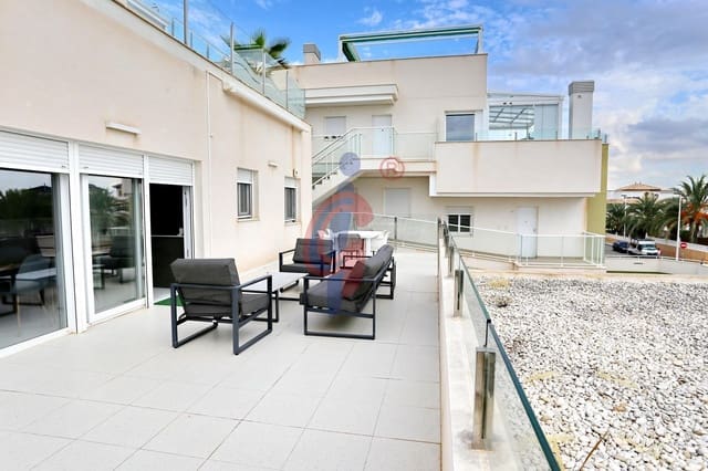 3 chambre Appartement à vendre à El Pinet, Elche / Elx avec piscine garage - 319 990 € (Ref: 10185062)