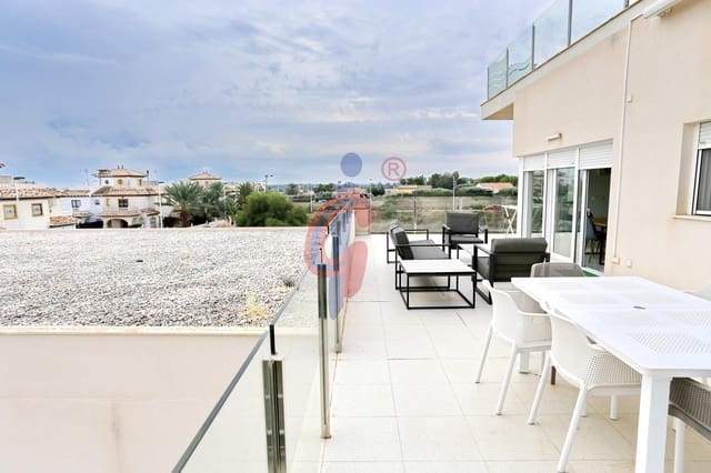 3 chambre Appartement à vendre à El Pinet, Elche / Elx avec piscine garage - 319 990 € (Ref: 10185062)