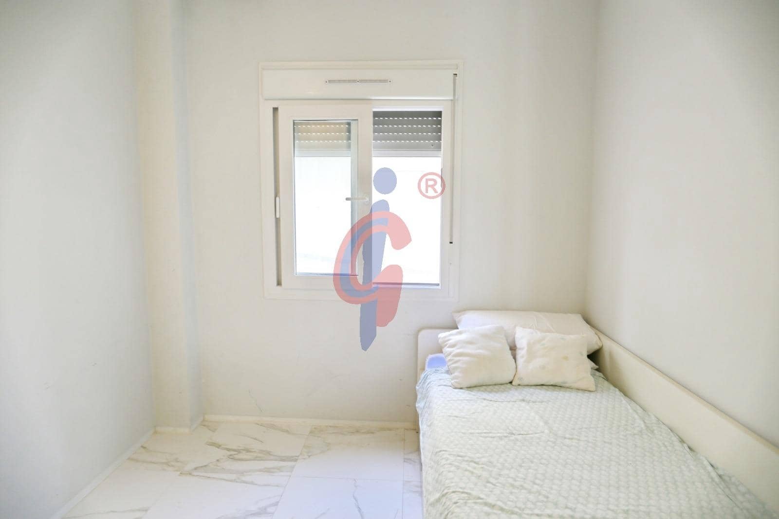 3 chambre Appartement à vendre à El Pinet avec piscine garage - 319 990 € (Ref: 10185062)