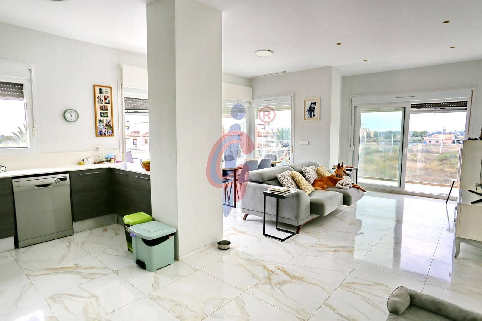 3 chambre Appartement à vendre à El Pinet avec piscine garage - 319 990 € (Ref: 10185062)