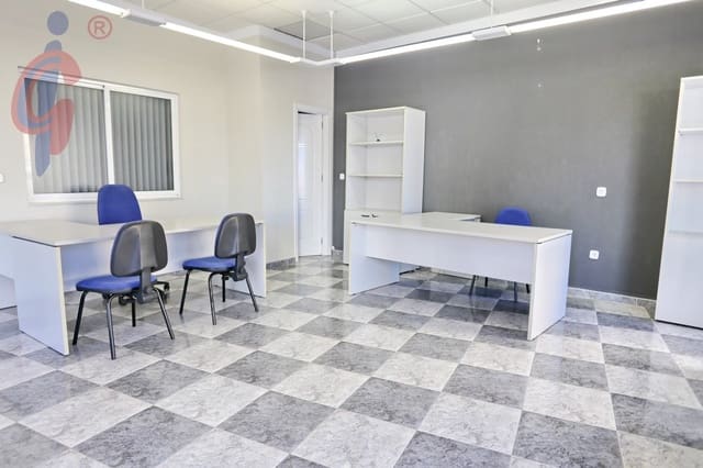 Erhverv til salg i Las Viñas, Guardamar del Segura - € 129.000 (Ref: 6023592)