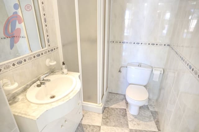 Erhverv til salg i Las Viñas, Guardamar del Segura - € 129.000 (Ref: 6023592)