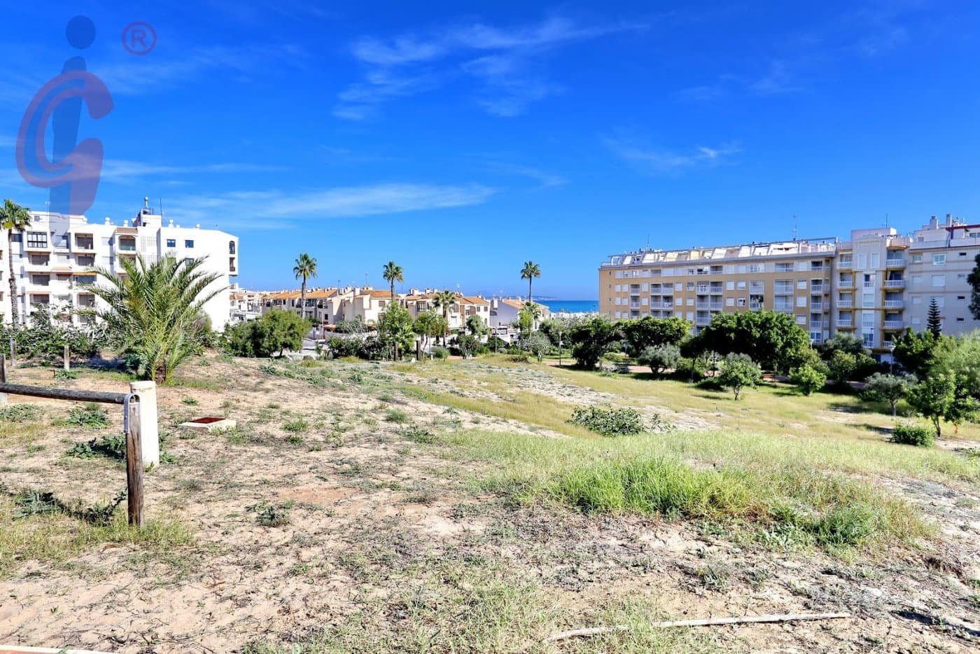 Erhverv til salg i Guardamar del Segura - € 129.000 (Ref: 6023592)