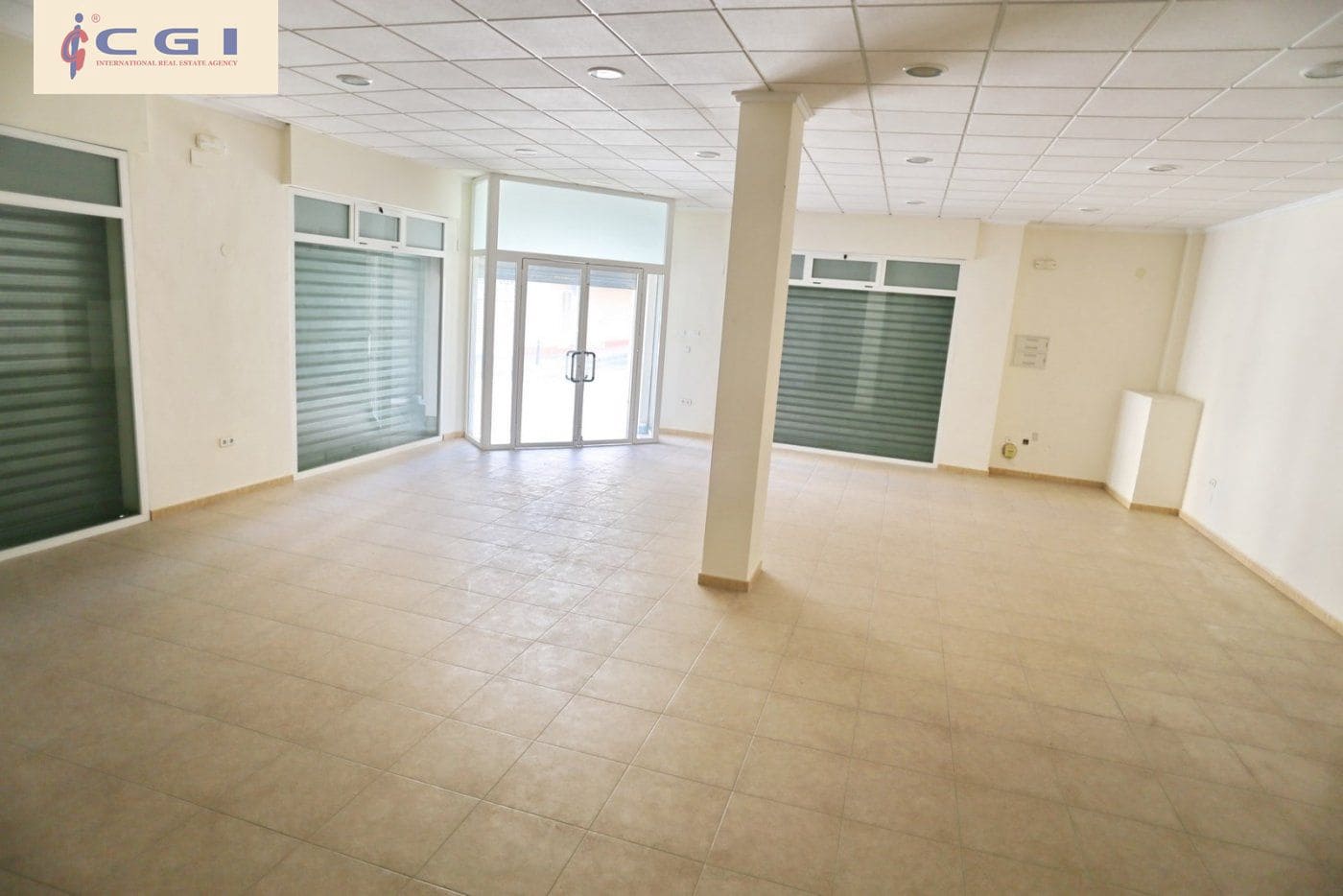 Kommersiell til salgs i Guardamar del Segura - € 139 950 (Ref: 6182241)