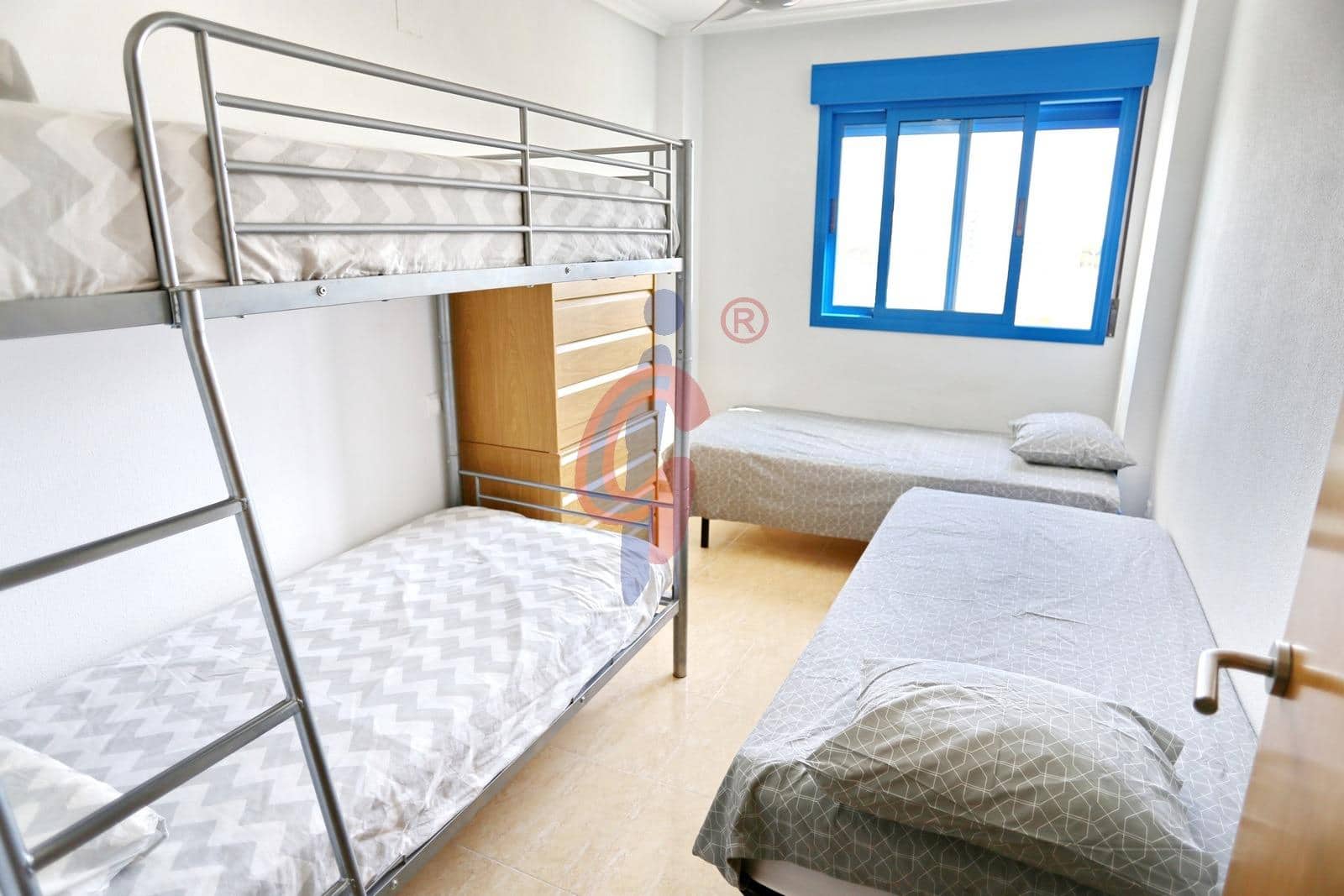 2 quarto Apartamento para venda em Guardamar del Segura com piscina - 149 950 € (Ref: 7463908)