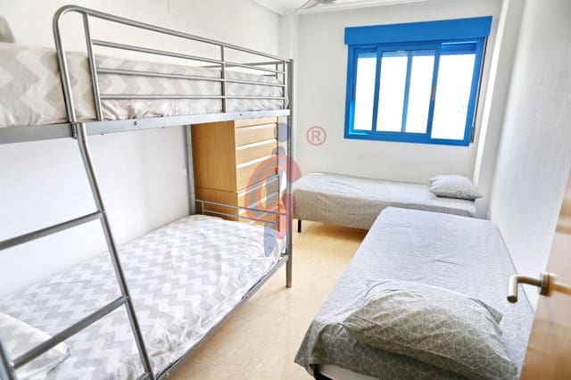 2 quarto Apartamento para venda em Puerto Deportivo, Guardamar del Segura com piscina - 149 950 € (Ref: 7463908)