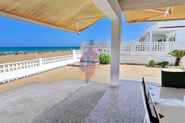 5 sovrum Villa till salu i Guardamar Playa, Guardamar del Segura - 1 100 000 € (Ref: 7663718)