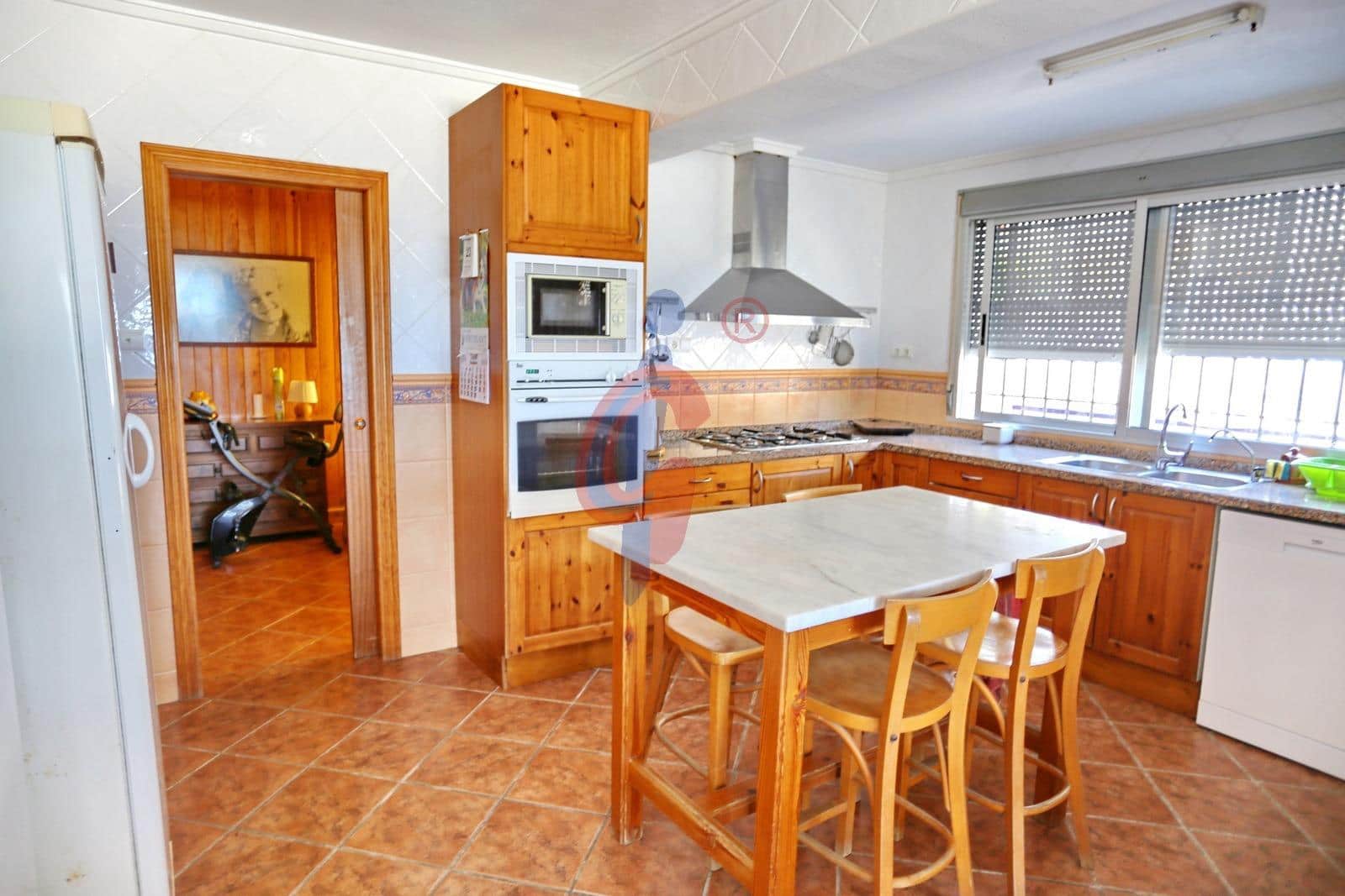 5 soveværelse Villa til salg i Guardamar del Segura - € 1.100.000 (Ref: 7663718)