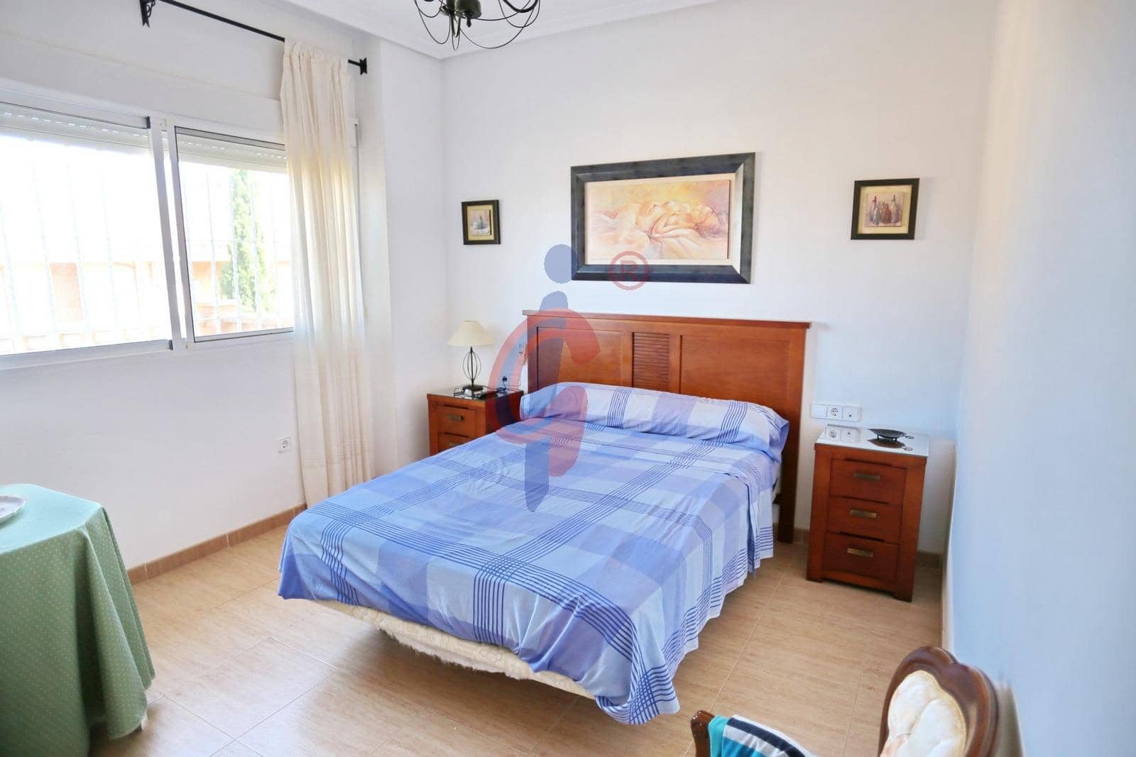 Chalet de 4 habitaciones en La Marina en venta con garaje - 550.000 € (Ref: 7737597)
