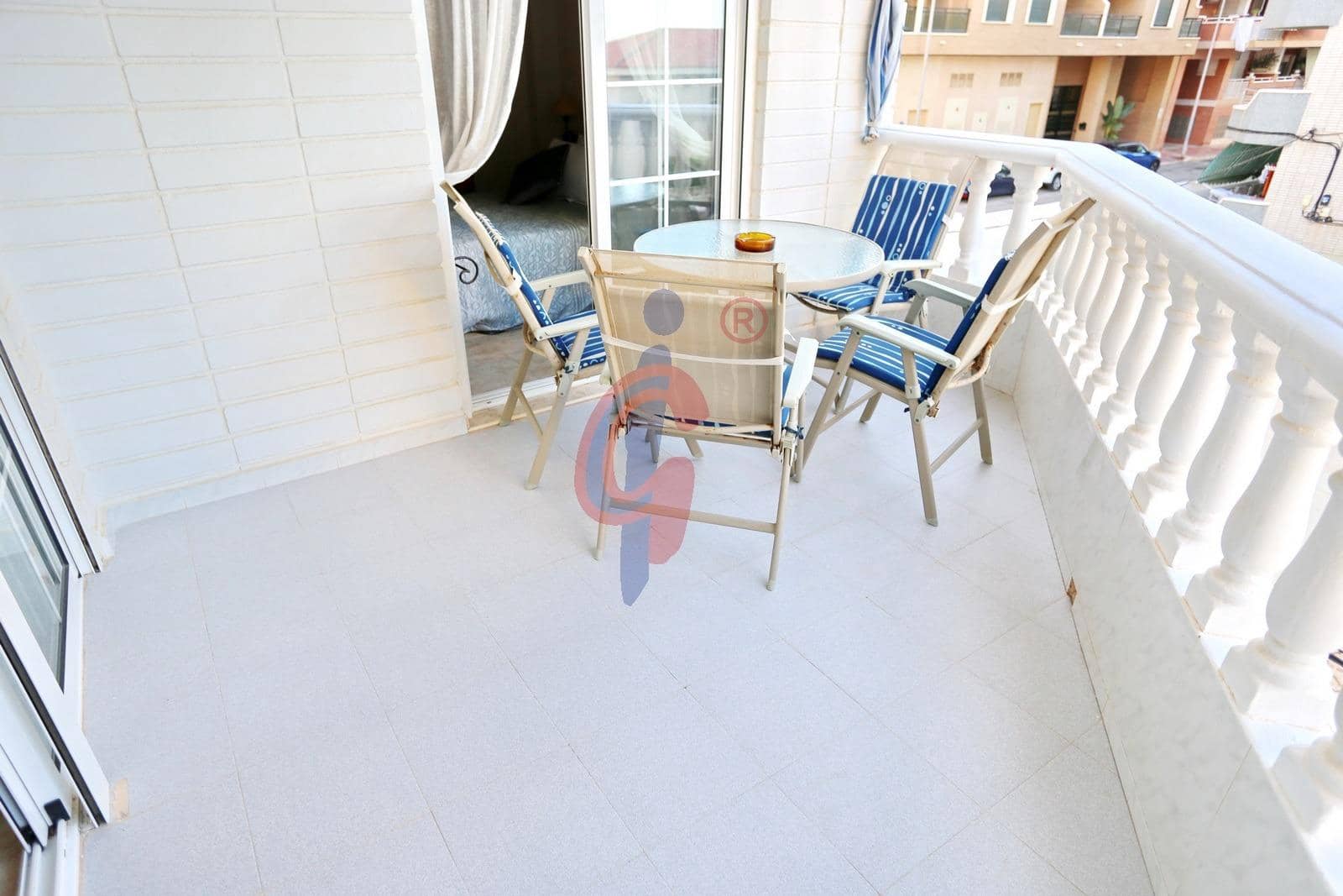 3 chambre Appartement à vendre à Guardamar del Segura avec garage - 184 995 € (Ref: 7757002)