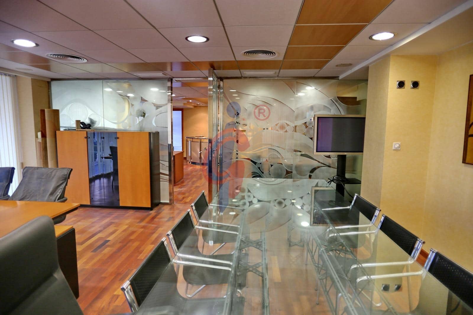 Commercieel te koop in Guardamar del Segura - € 420.000 (Ref: 8006398)