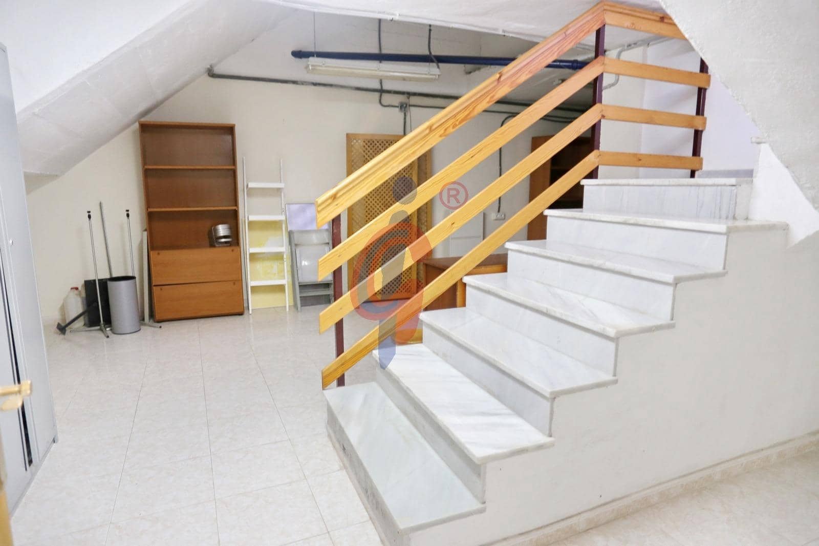 Kommersiell til salgs i Guardamar del Segura - € 420 000 (Ref: 8006398)