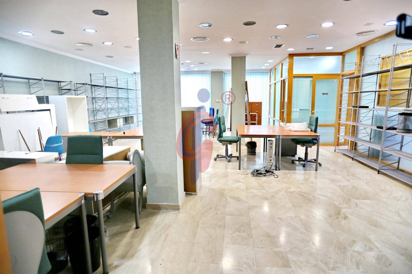 Kommersiell til salgs i Guardamar del Segura - € 420 000 (Ref: 8006398)