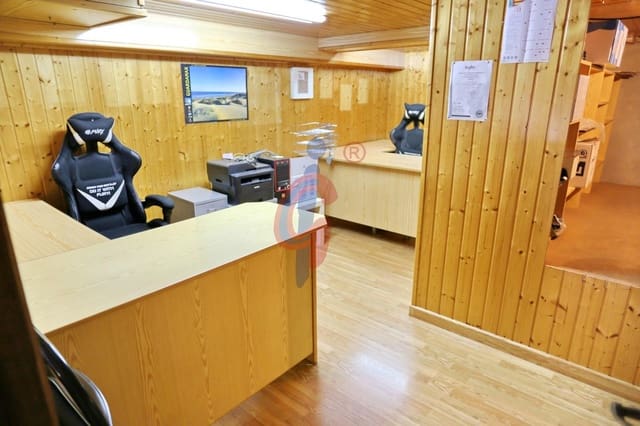 Comercial para venda em Las Viñas, Guardamar del Segura - 71 000 € (Ref: 8142816)