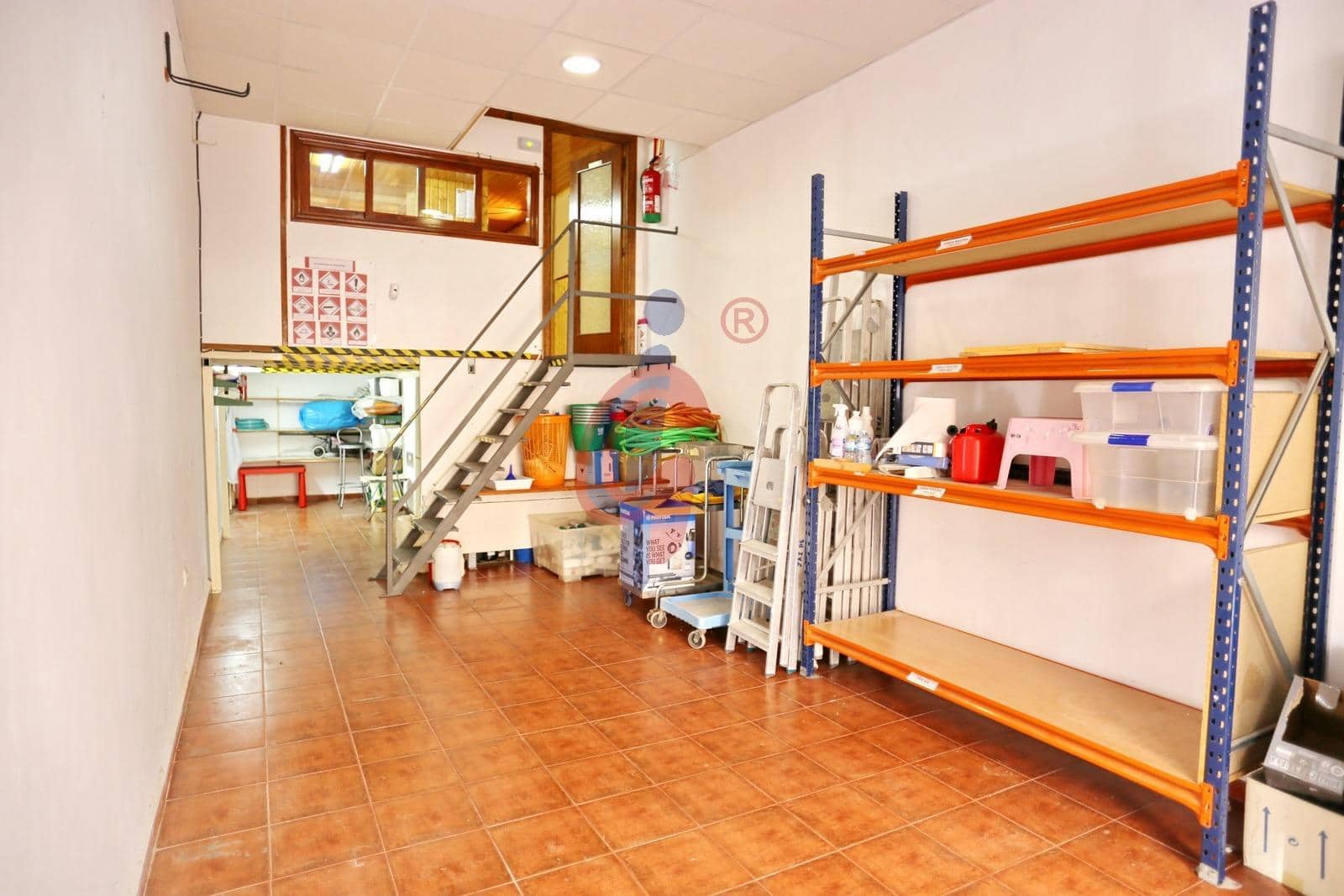 Kommersiell til salgs i Guardamar del Segura - € 71 000 (Ref: 8142816)