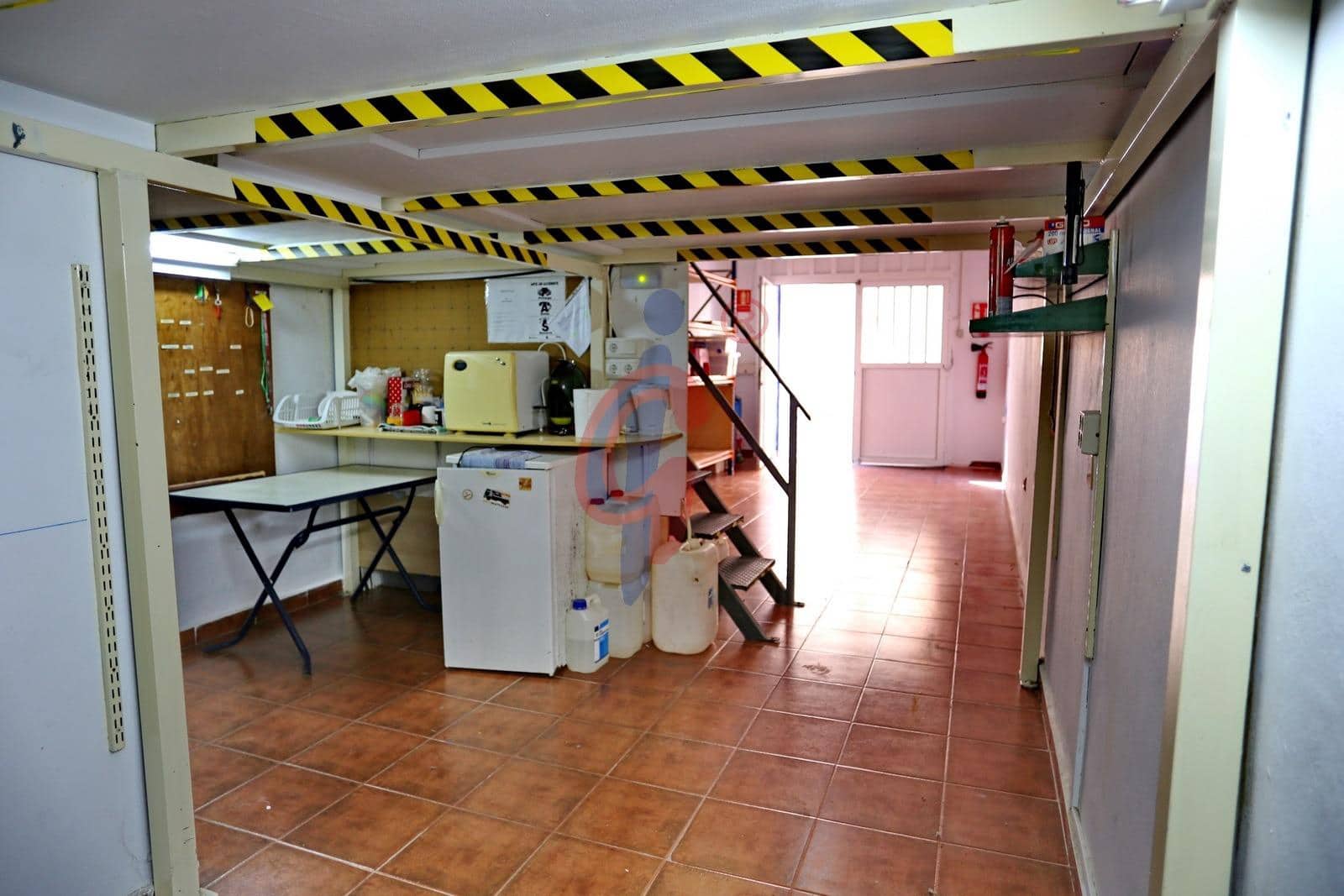 Kommersiell til salgs i Guardamar del Segura - € 71 000 (Ref: 8142816)