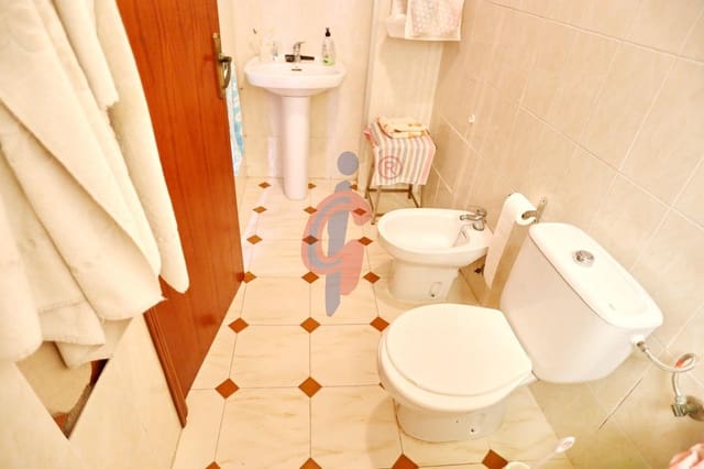 3 soveværelse Lejlighed til salg i Las Viñas, Guardamar del Segura - € 159.995 (Ref: 8152465)