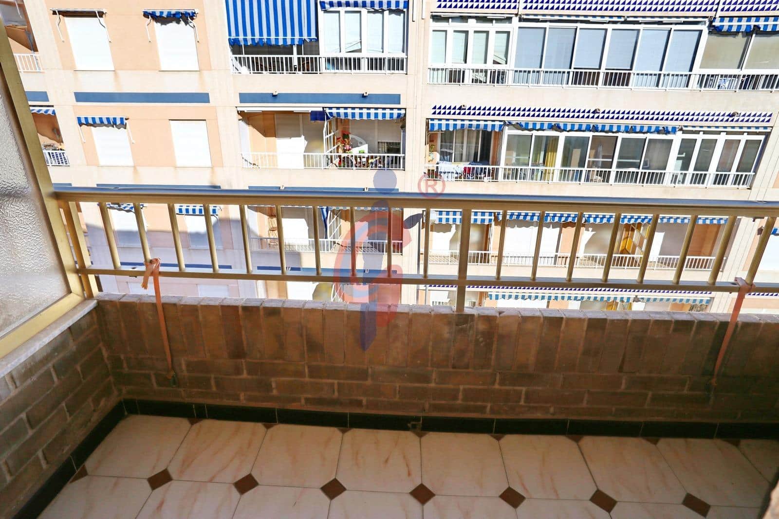 3 soveværelse Lejlighed til salg i Guardamar del Segura - € 159.995 (Ref: 8152465)