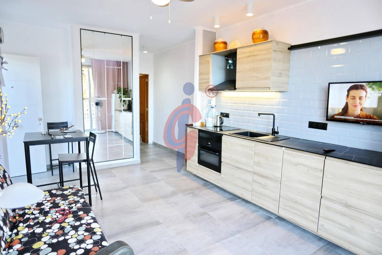 5 soverom Villa til salgs i Playa de San Juan med svømmebasseng - € 1 195 000 (Ref: 8377788)