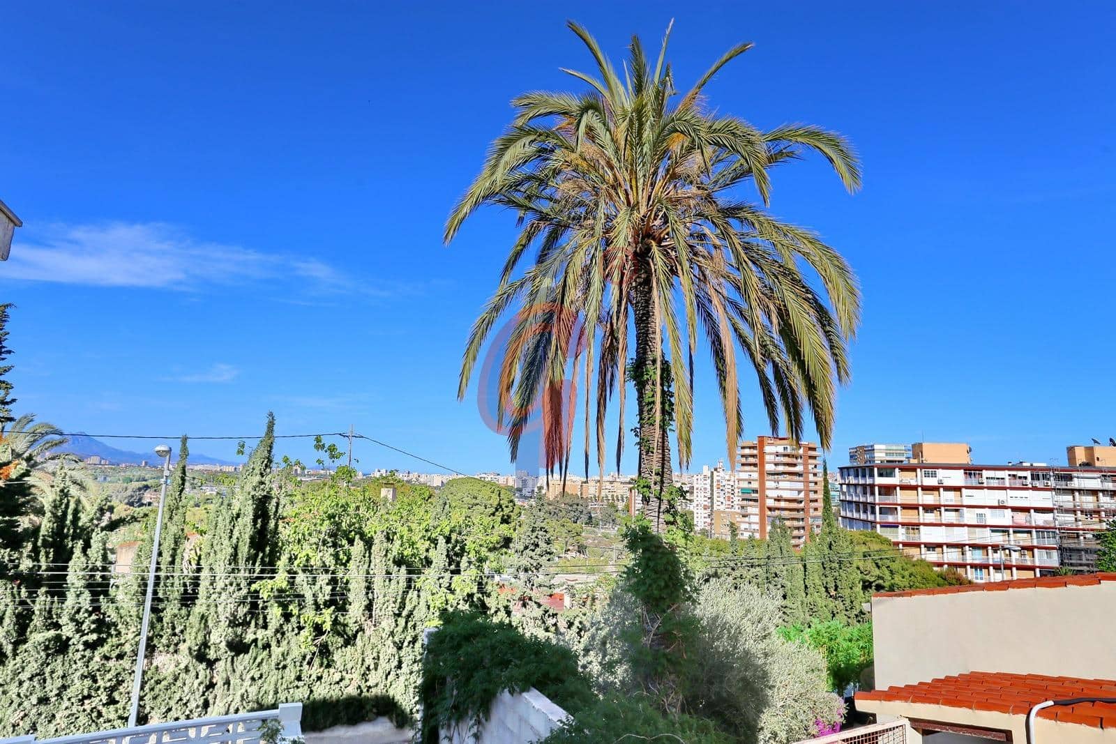 5 soverom Villa til salgs i Playa de San Juan med svømmebasseng - € 1 295 000 (Ref: 8377788)