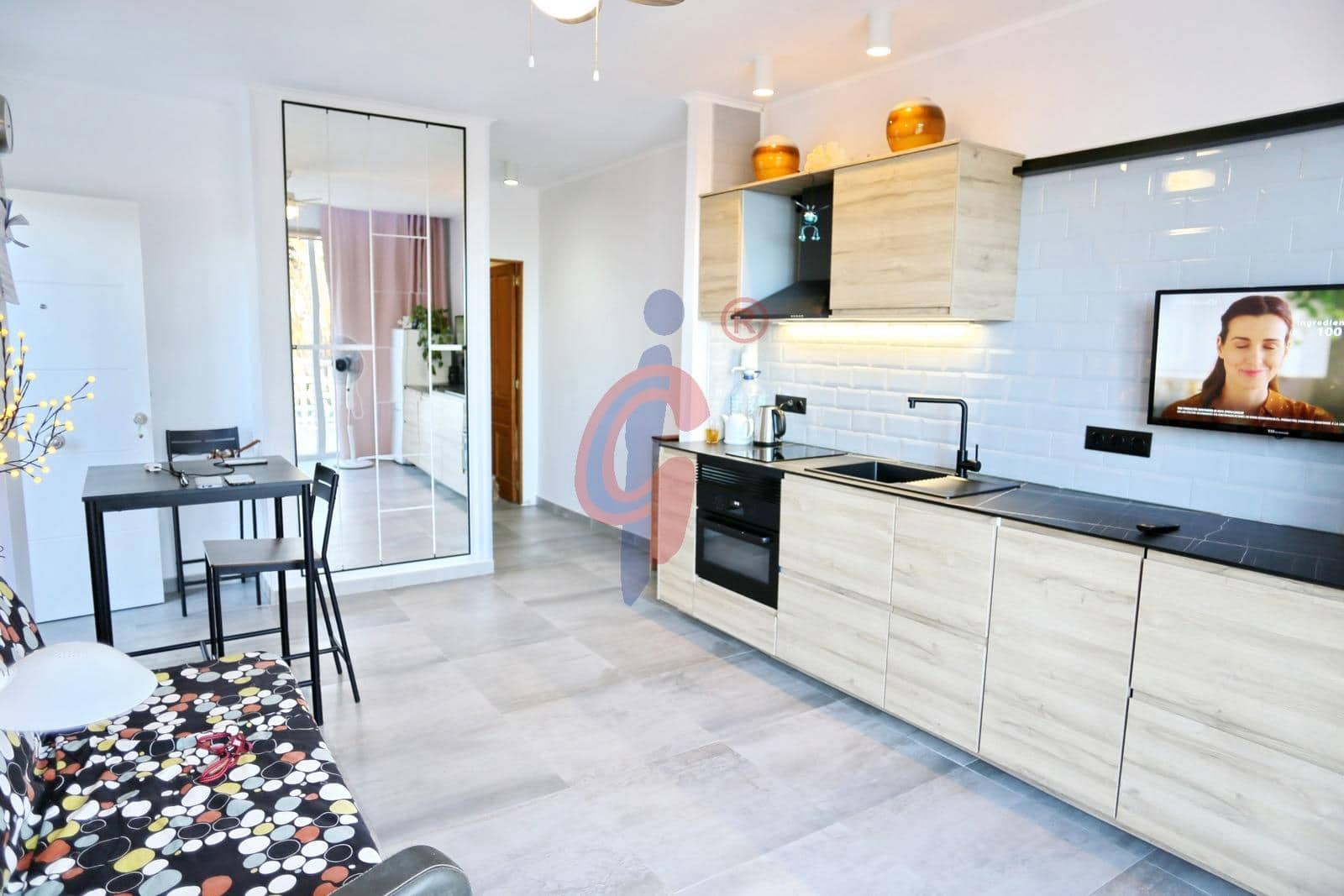 5 soverom Villa til salgs i Playa de San Juan med svømmebasseng - € 1 295 000 (Ref: 8377788)