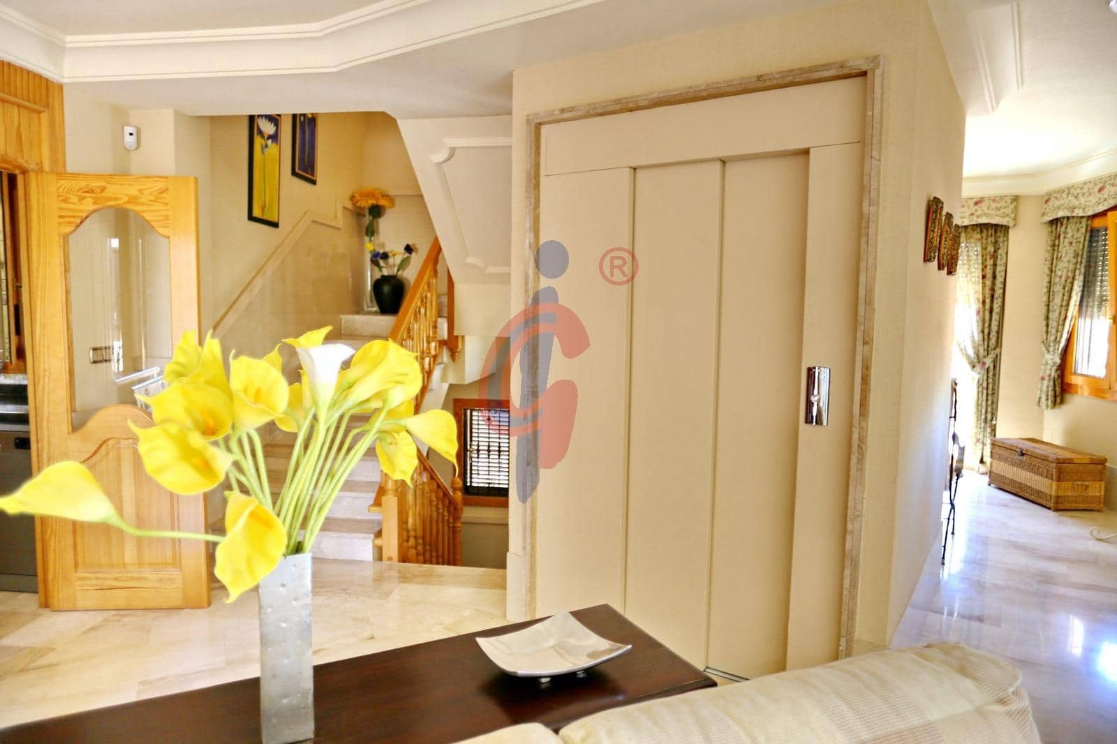 5 soveværelse Villa til salg i Guardamar del Segura med swimmingpool garage - € 595.000 (Ref: 8411346)