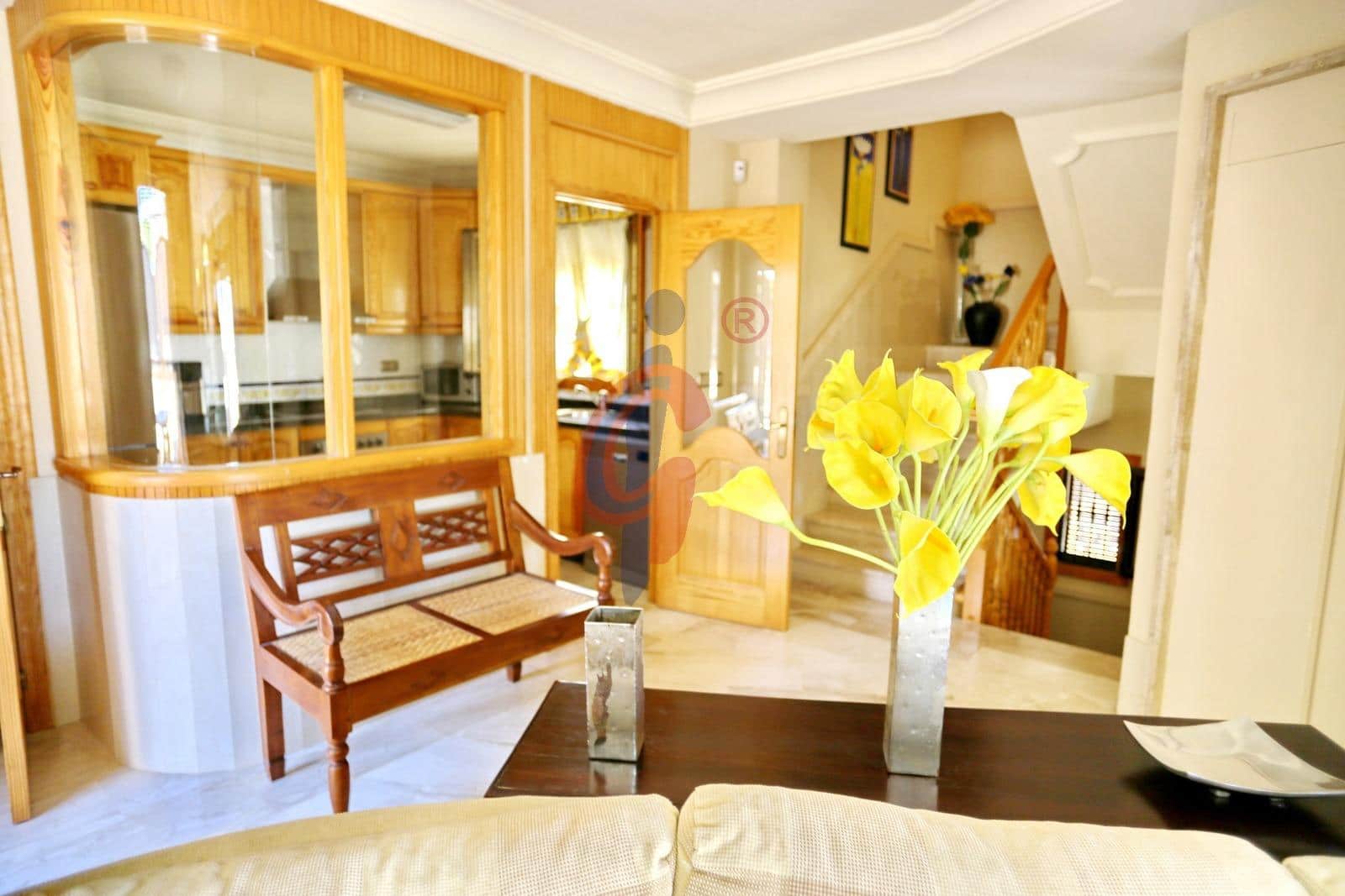 5 soveværelse Villa til salg i Guardamar del Segura med swimmingpool garage - € 595.000 (Ref: 8411346)