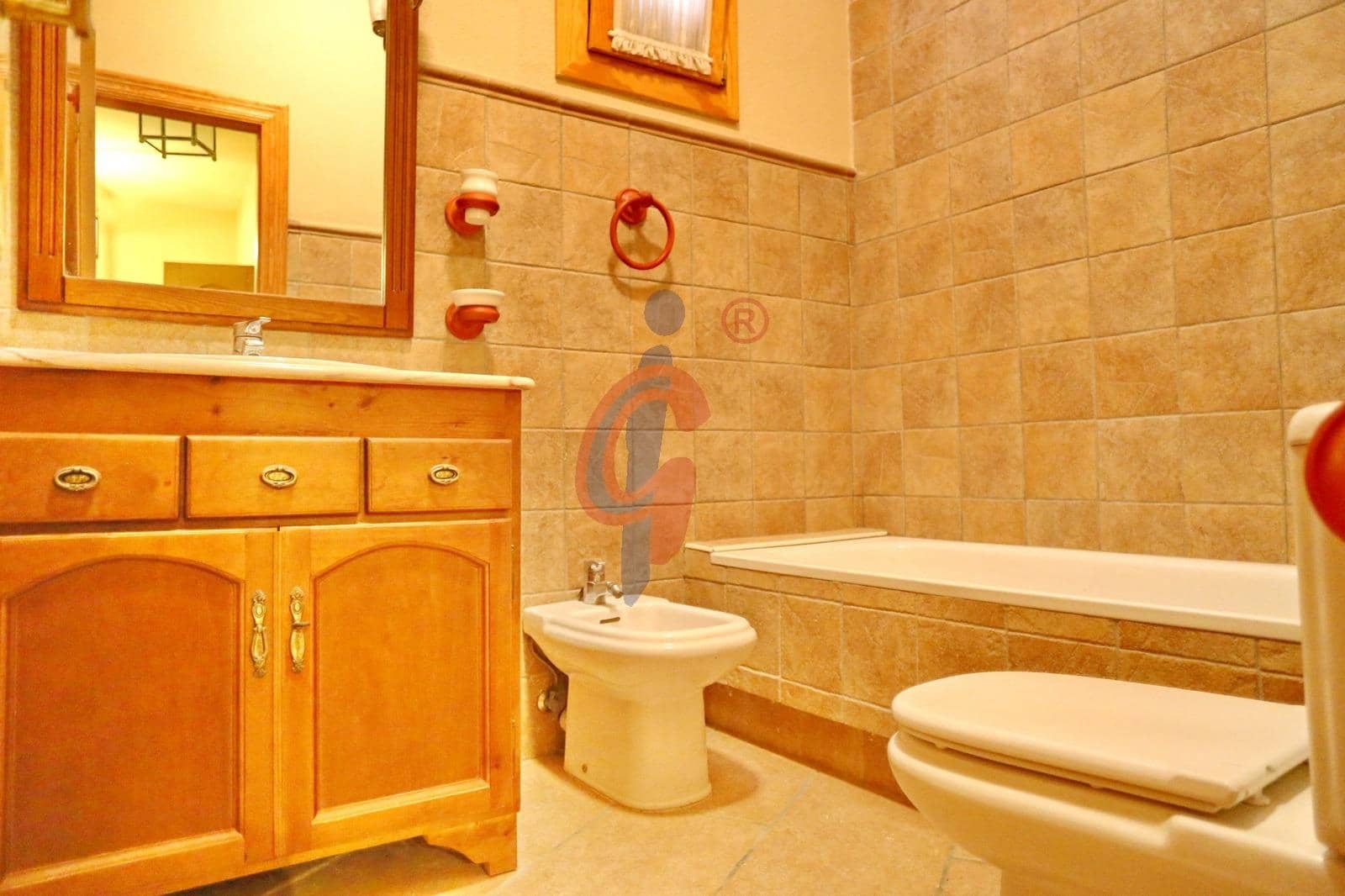 5 soveværelse Villa til salg i Guardamar del Segura med swimmingpool garage - € 595.000 (Ref: 8411346)