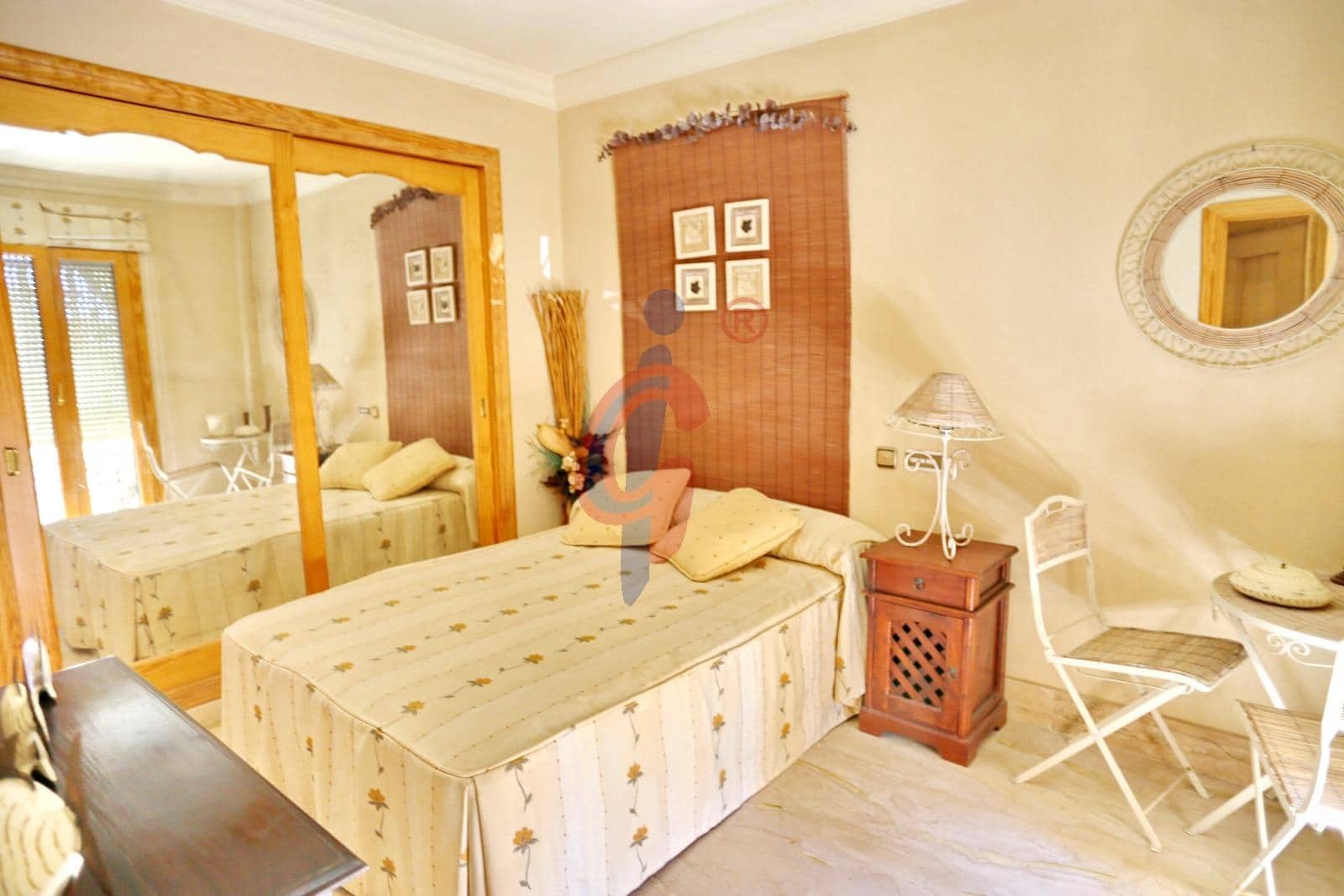 5 soveværelse Villa til salg i Guardamar del Segura med swimmingpool garage - € 595.000 (Ref: 8411346)