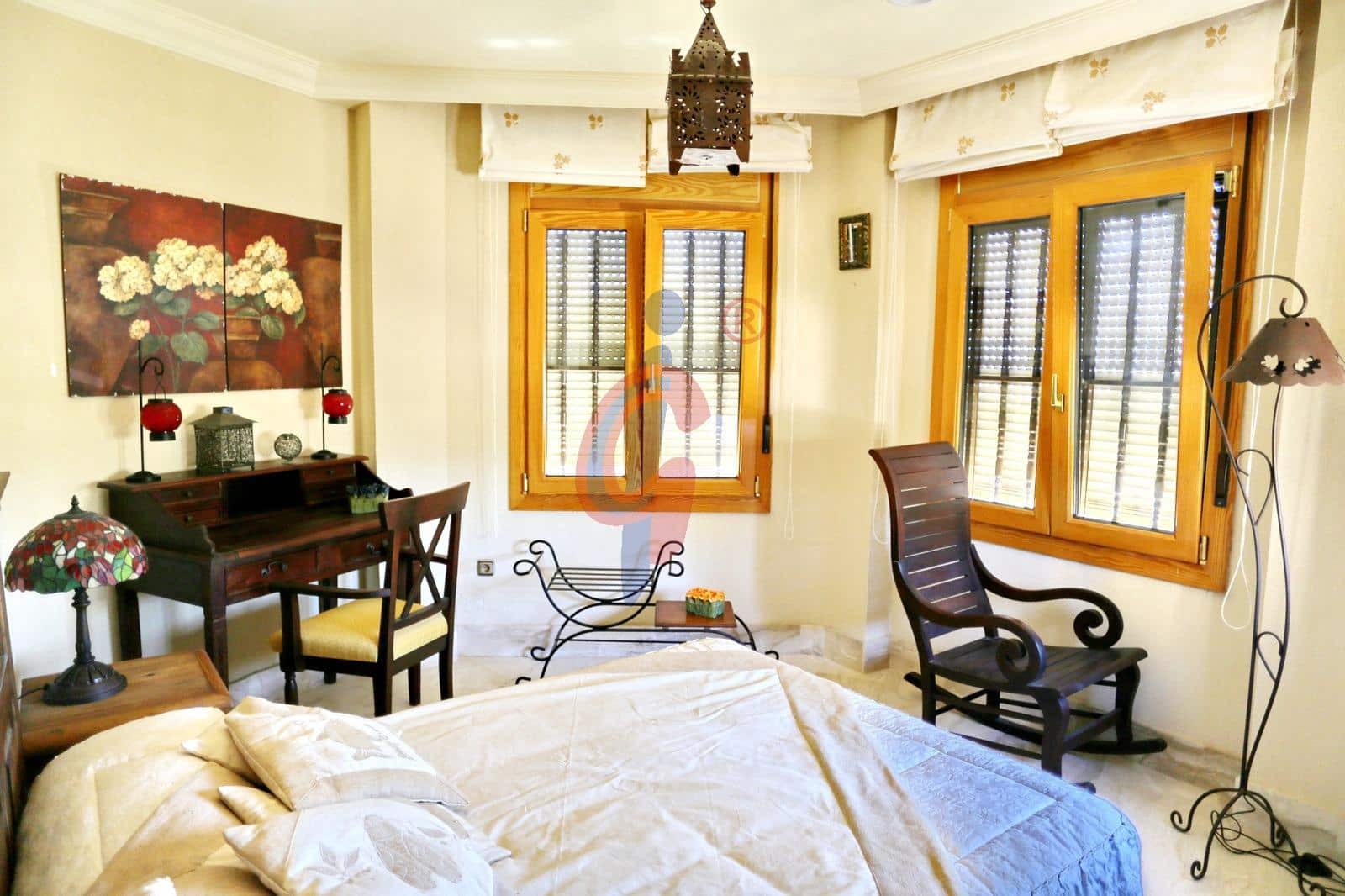 5 soveværelse Villa til salg i Guardamar del Segura med swimmingpool garage - € 595.000 (Ref: 8411346)