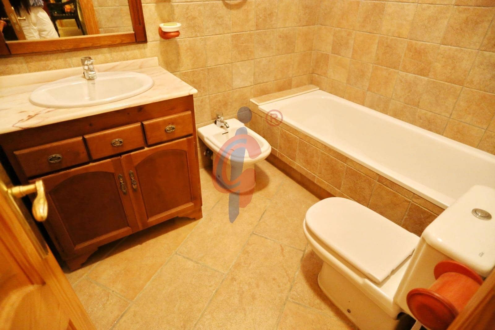 5 quarto Moradia para venda em Guardamar del Segura com piscina garagem - 595 000 € (Ref: 8411346)