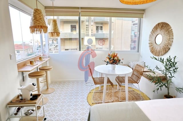 Studio til salg i Guardamar Playa, Guardamar del Segura - € 137.000 (Ref: 8435097)