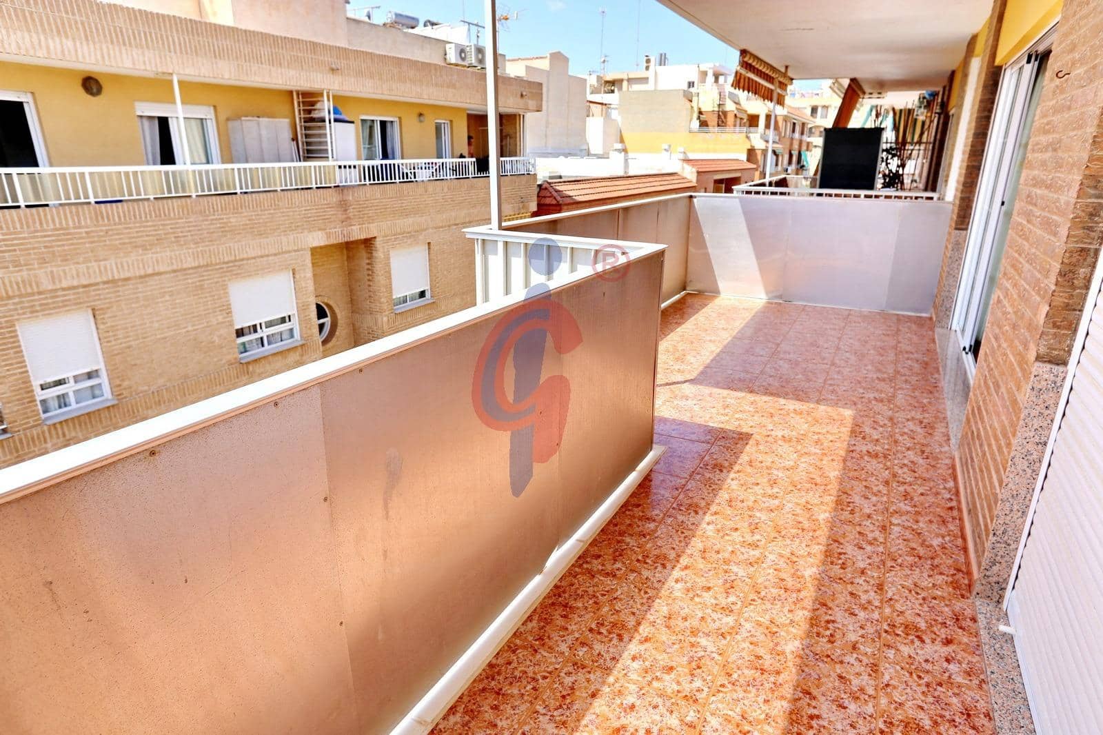 3 bedroom Apartment for sale in Guardamar del Segura - € 149,995 (Ref: 8476257)
