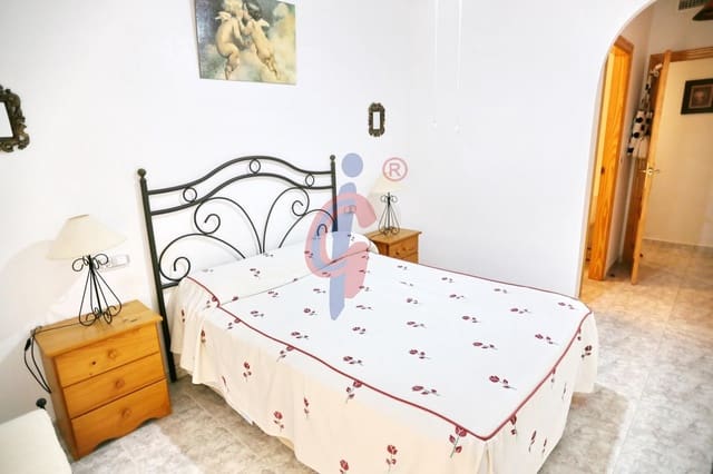 Apartamento de 3 habitaciones en Guardamar Playa, Guardamar del Segura en venta con garaje - 199.500 € (Ref: 8476643)