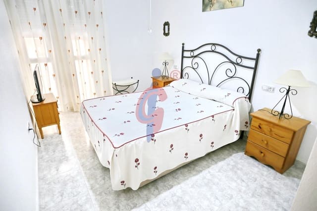 3 Zimmer Apartment zu verkaufen in Guardamar Playa, Guardamar del Segura mit Garage - 199.500 € (Ref: 8476643)