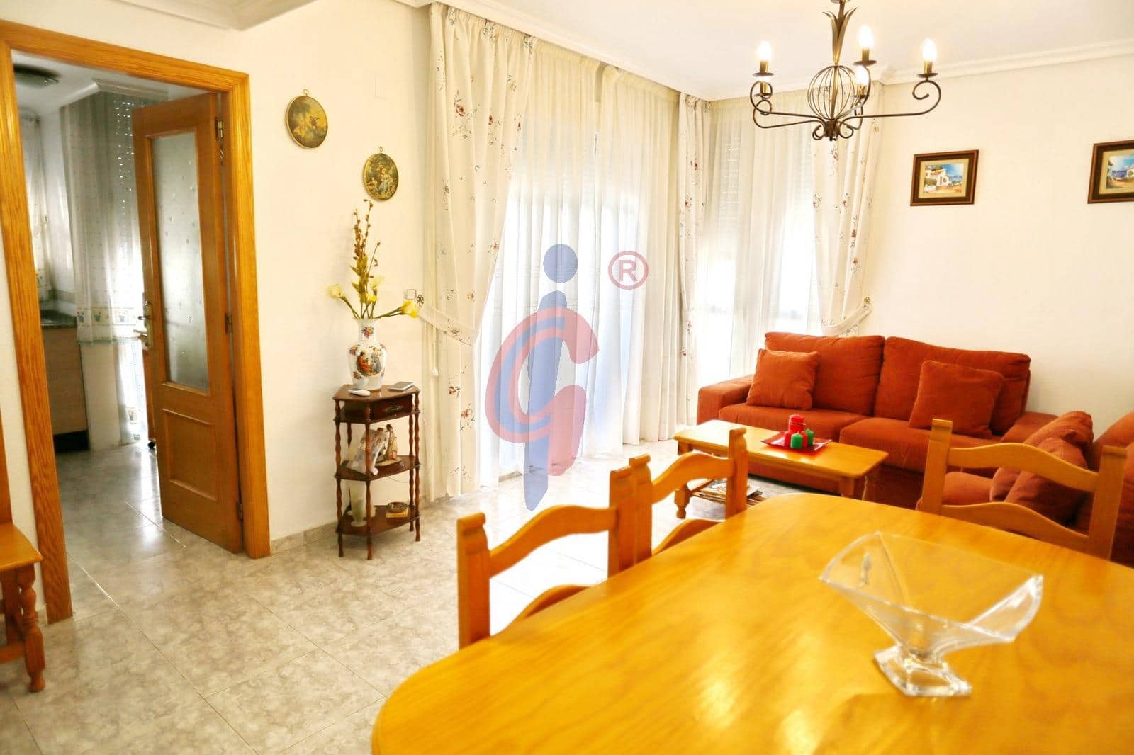 3 soveværelse Lejlighed til salg i Guardamar del Segura med garage - € 199.500 (Ref: 8476643)