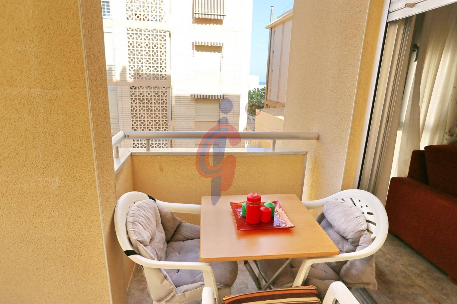 Apartamento de 3 habitaciones en Guardamar del Segura en venta con garaje - 199.500 € (Ref: 8476643)