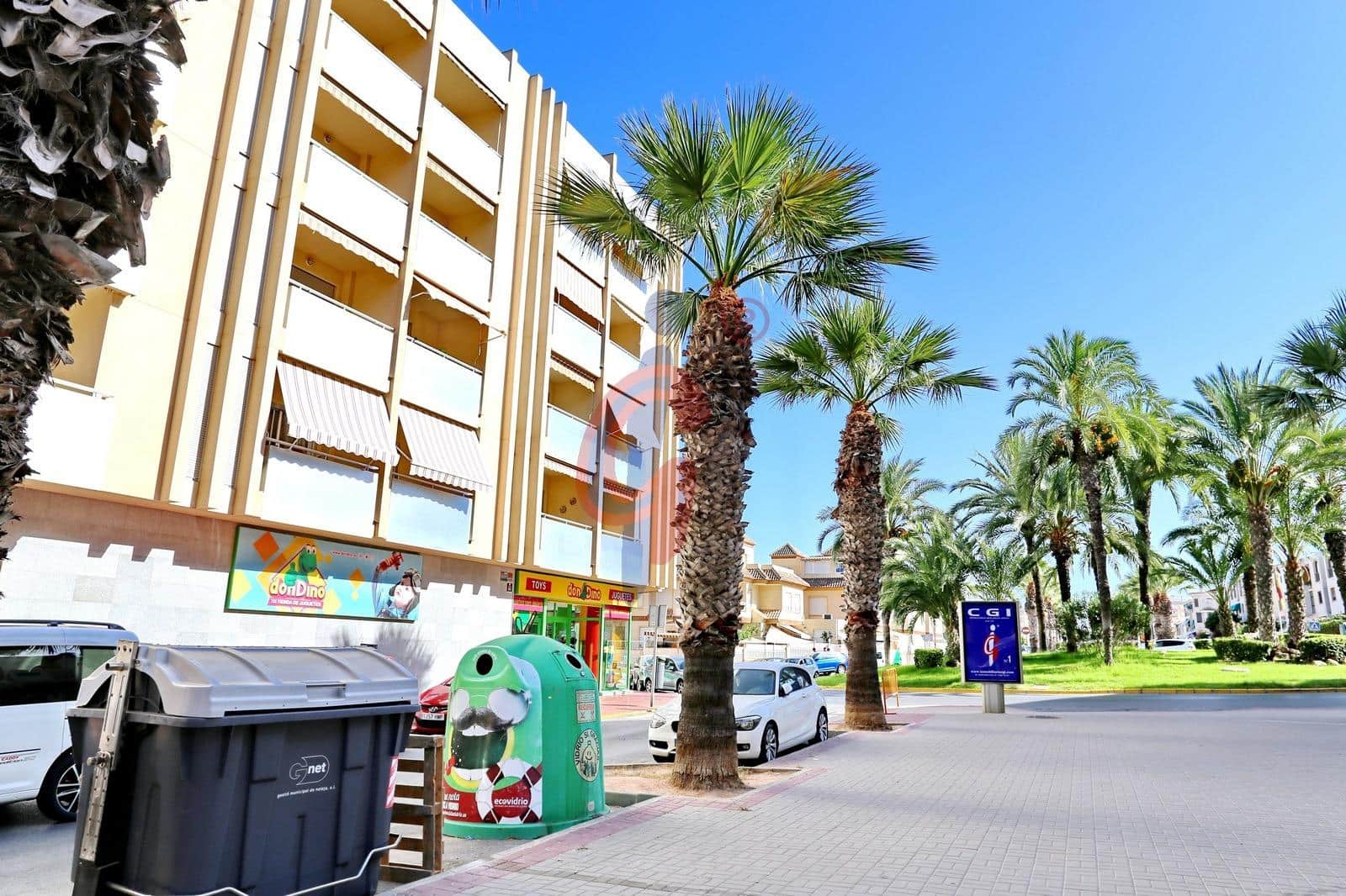 Apartamento de 3 habitaciones en Guardamar del Segura en venta con garaje - 199.500 € (Ref: 8476643)