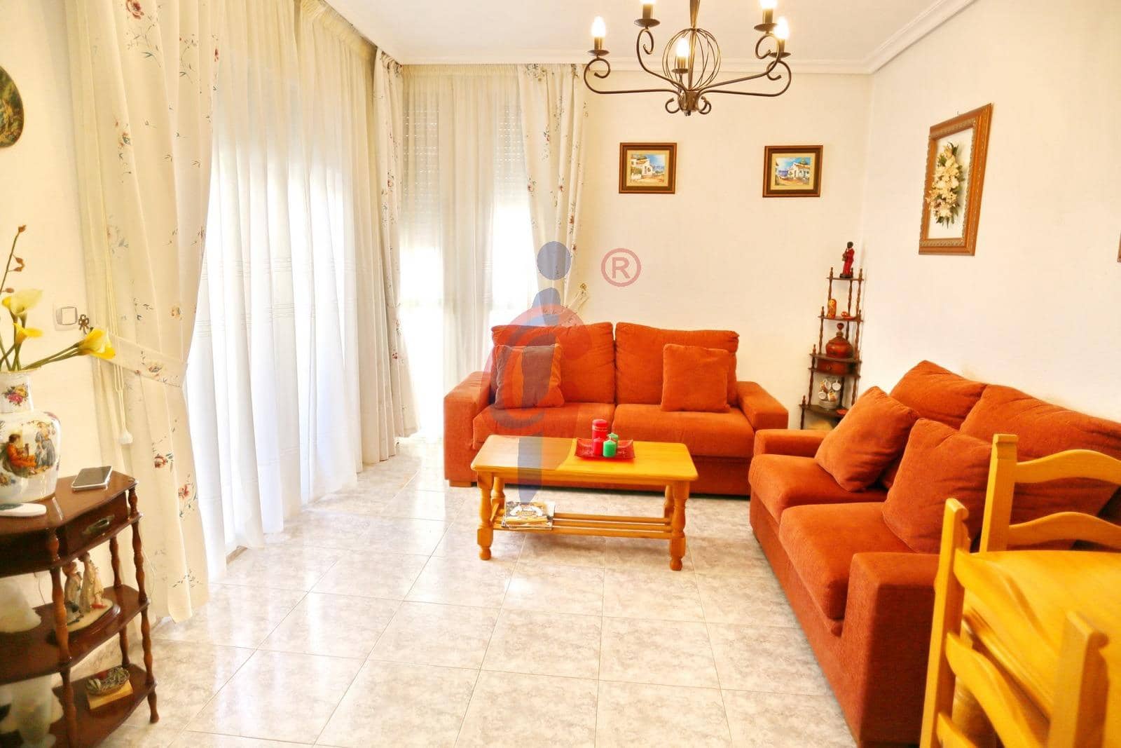 3 bedroom Apartment for sale in Guardamar del Segura with garage - € 215,000 (Ref: 8476643)