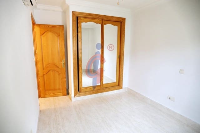 3 Zimmer Apartment zu verkaufen in El Moncayo, Guardamar del Segura mit Pool - 239.000 € (Ref: 8484724)