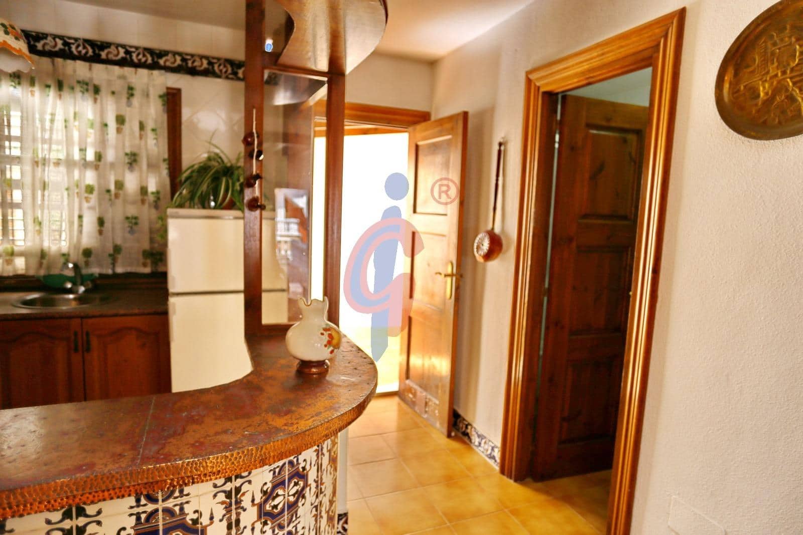 4 soveværelse Rækkehus til salg i Guardamar del Segura med garage - € 359.000 (Ref: 8511798)