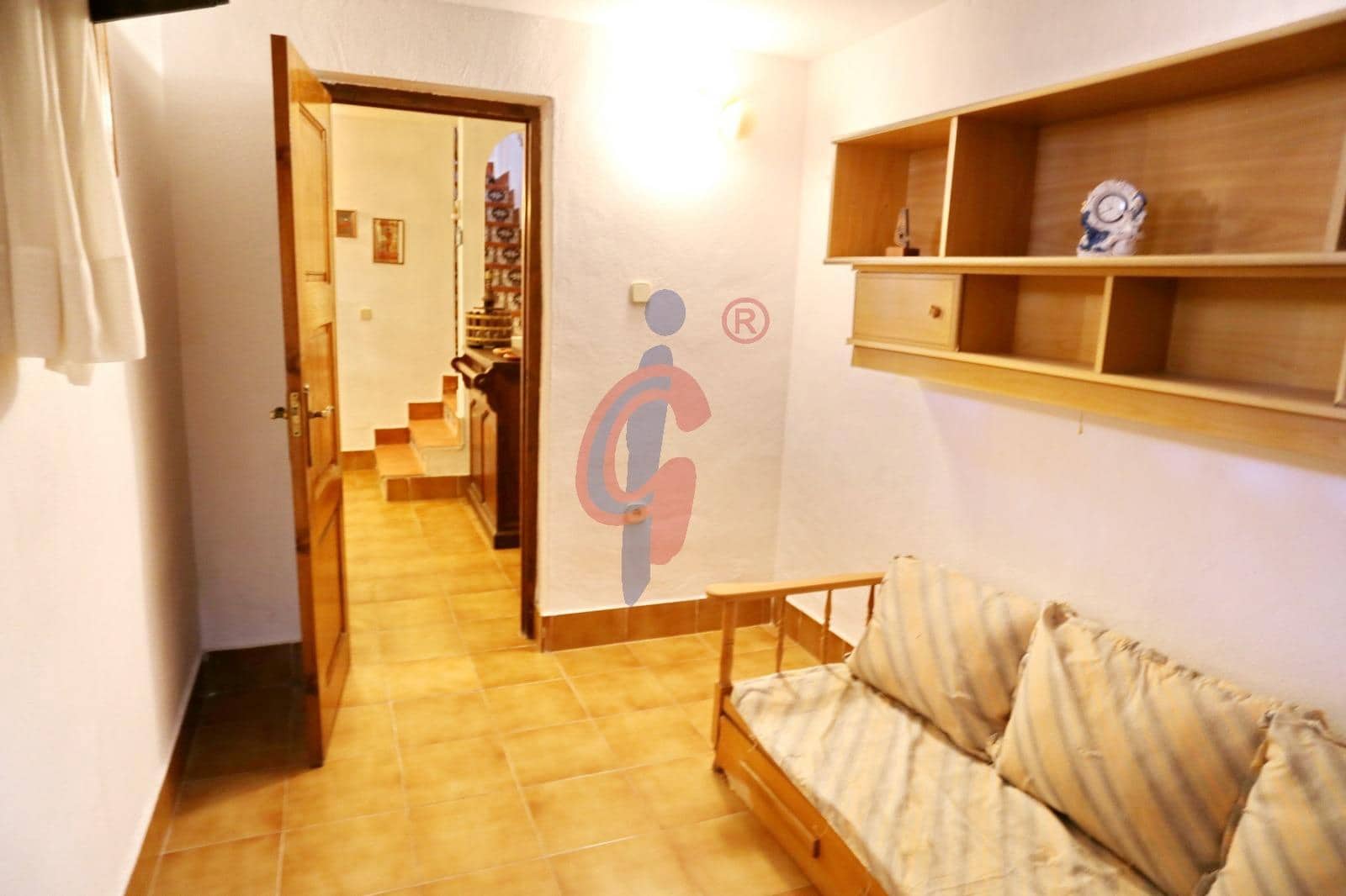 4 soveværelse Rækkehus til salg i Guardamar del Segura med garage - € 359.000 (Ref: 8511798)