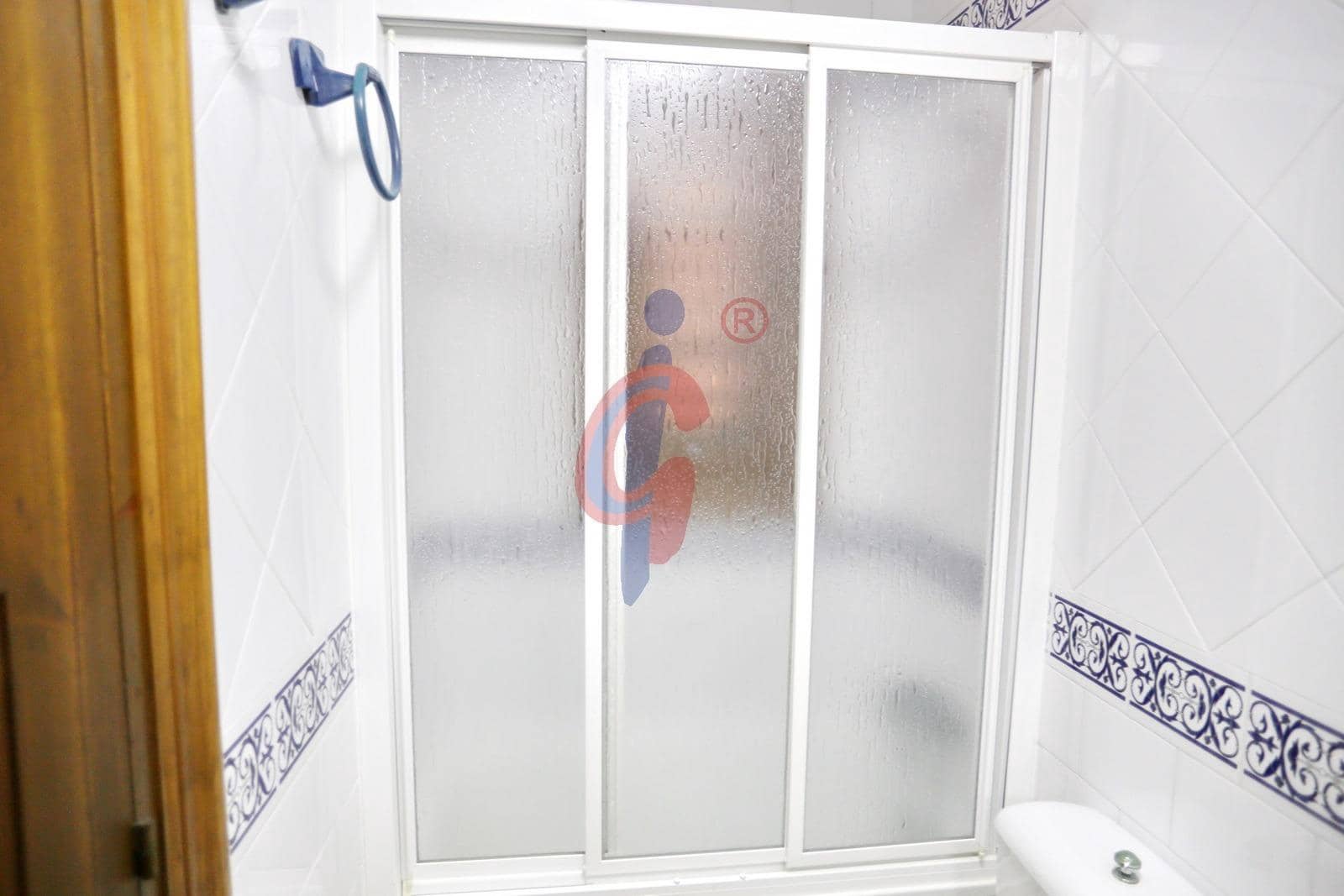 4 soveværelse Rækkehus til salg i Guardamar del Segura med garage - € 359.000 (Ref: 8511798)