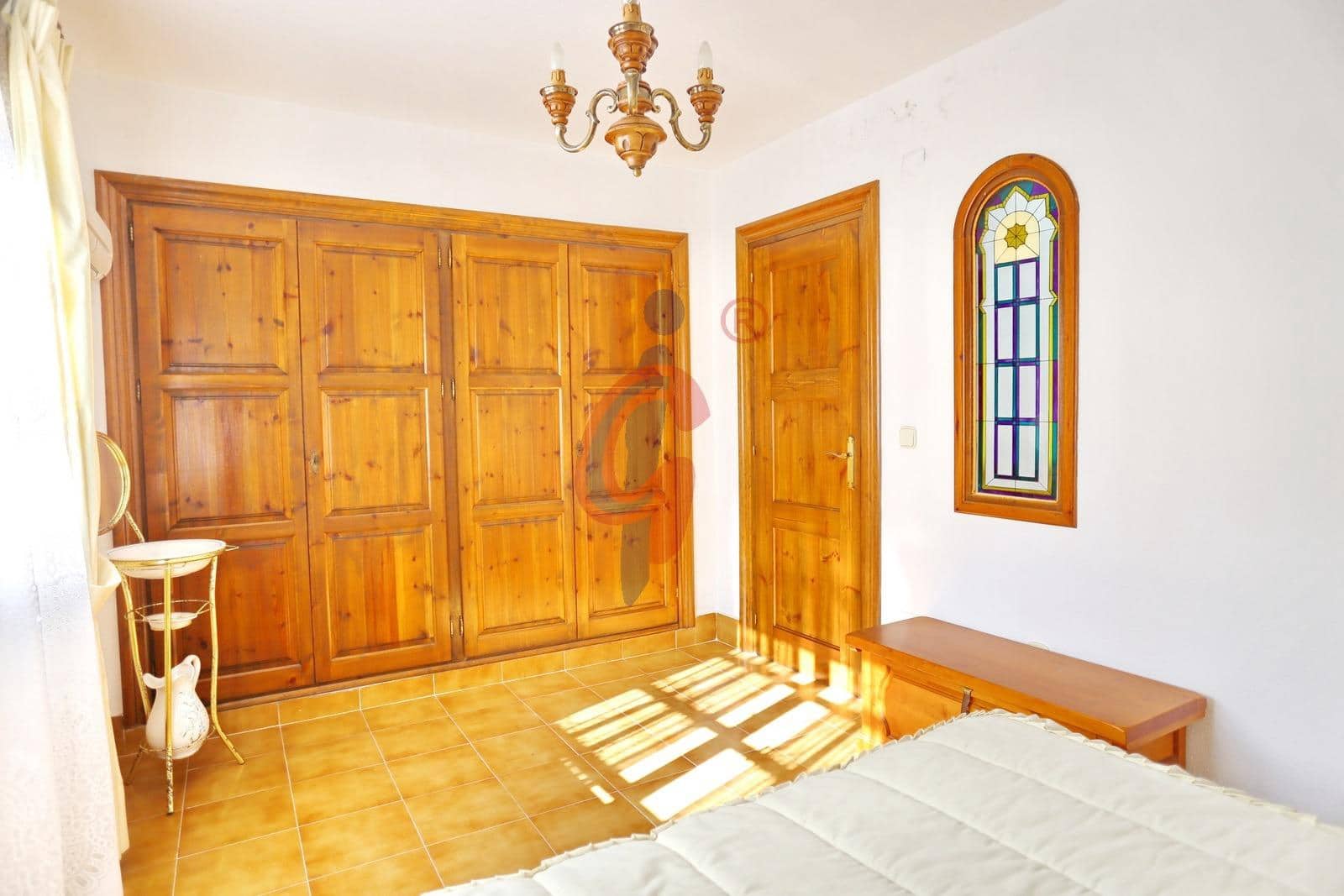 4 soveværelse Rækkehus til salg i Guardamar del Segura med garage - € 359.000 (Ref: 8511798)