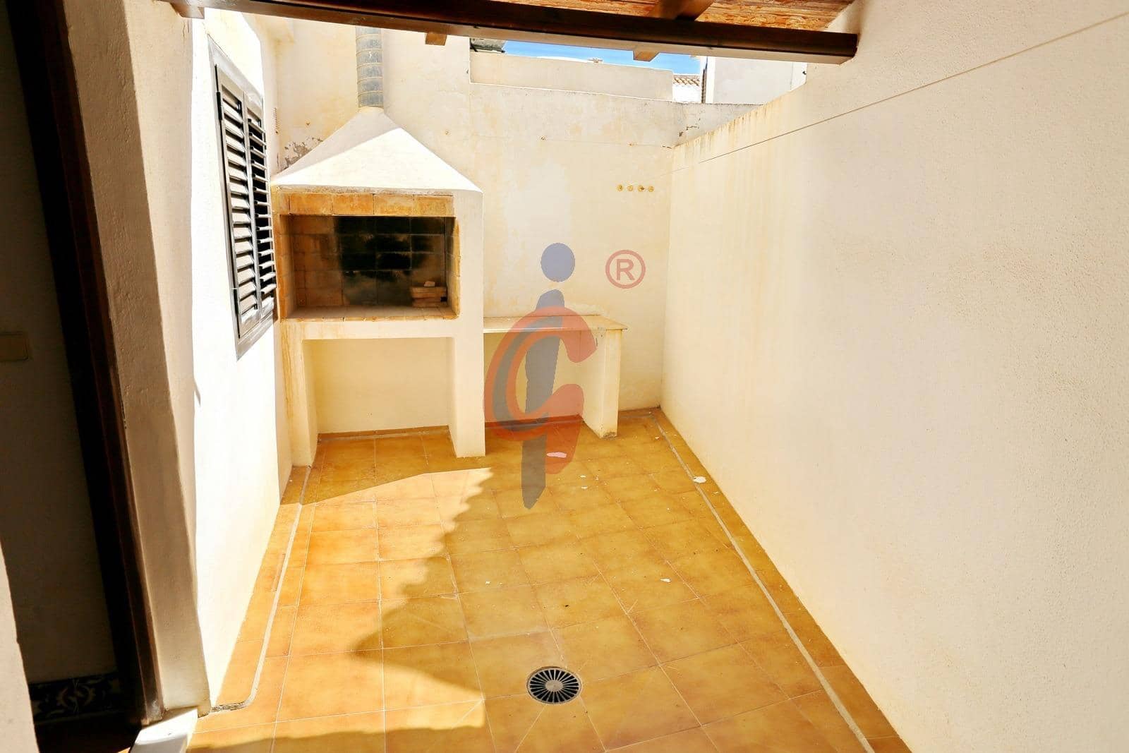 4 soveværelse Rækkehus til salg i Guardamar del Segura med garage - € 359.000 (Ref: 8511798)